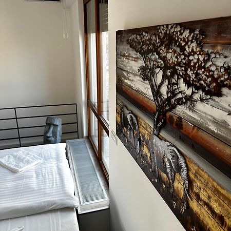 Luxury Penthouse At The Historical Centre With Free Parking Bratislava Exterior foto