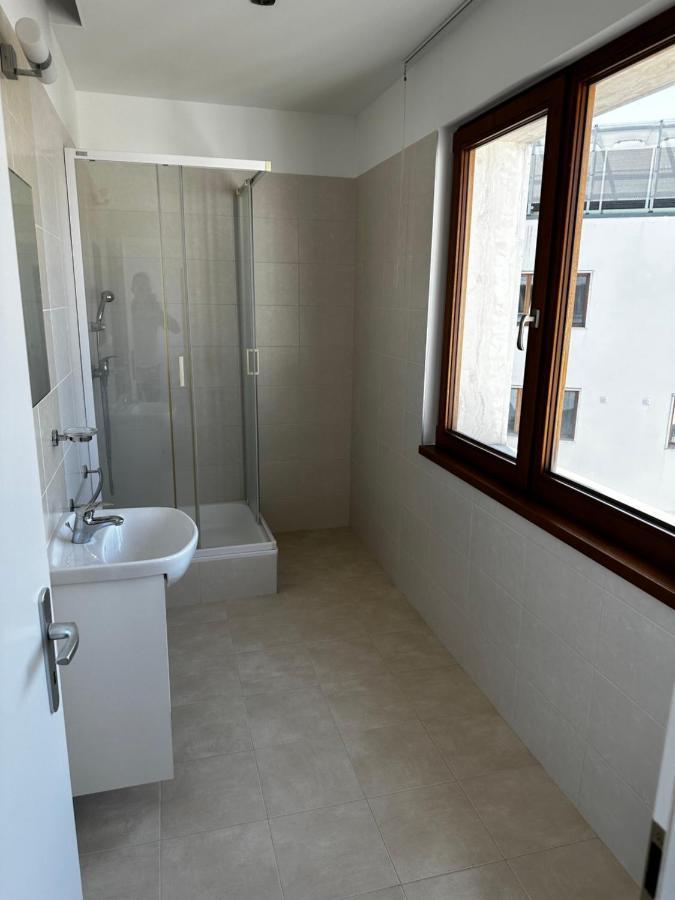Luxury Penthouse At The Historical Centre With Free Parking Bratislava Exterior foto